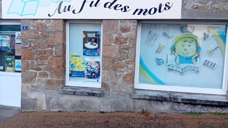 Bibliothèque au fil de l'eau